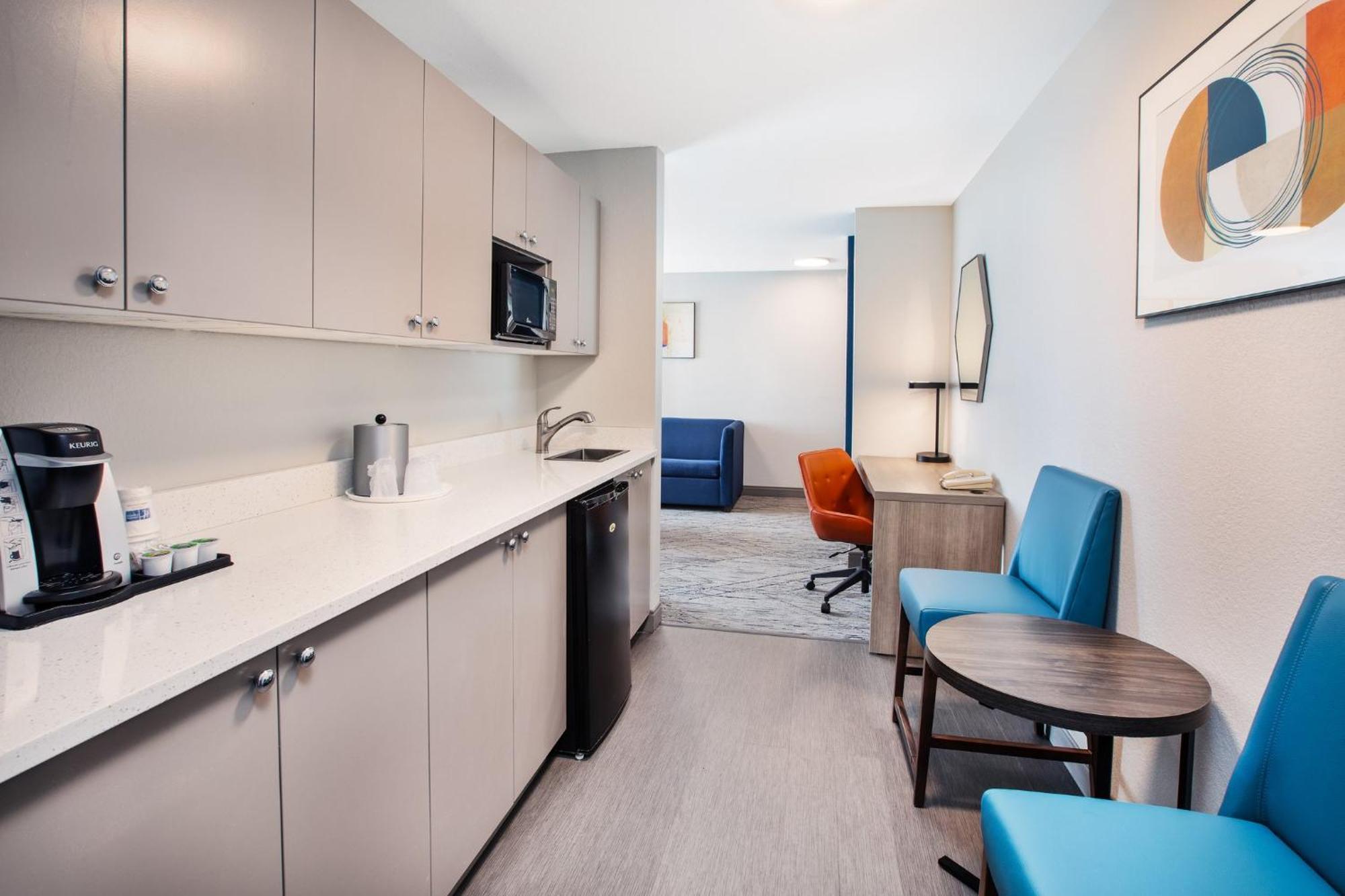 Holiday Inn Express & Suites Buffalo, An Ihg Hotel Esterno foto
