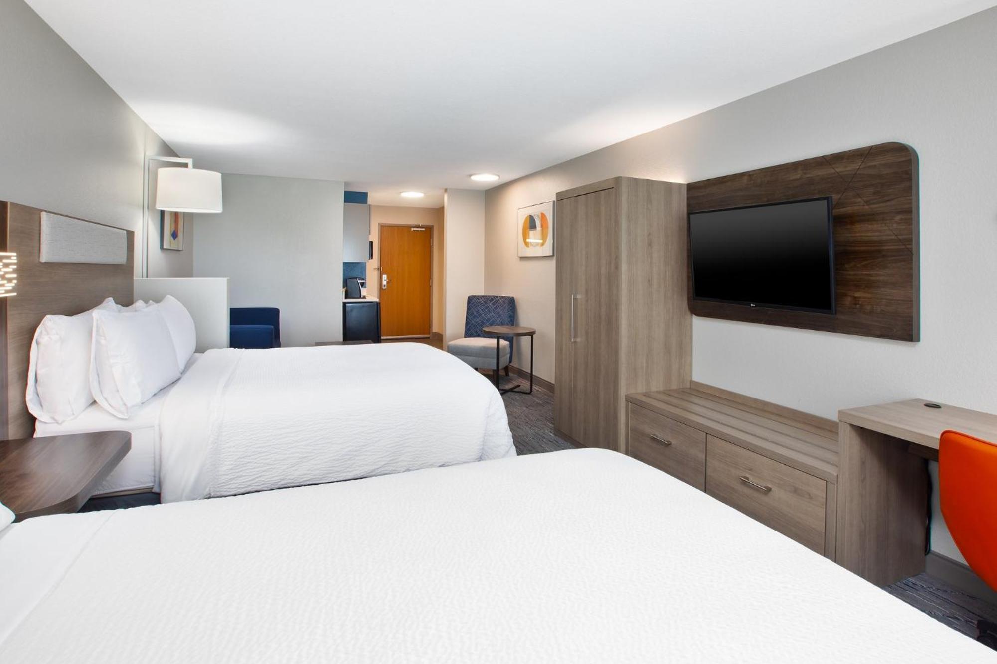 Holiday Inn Express & Suites Buffalo, An Ihg Hotel Esterno foto
